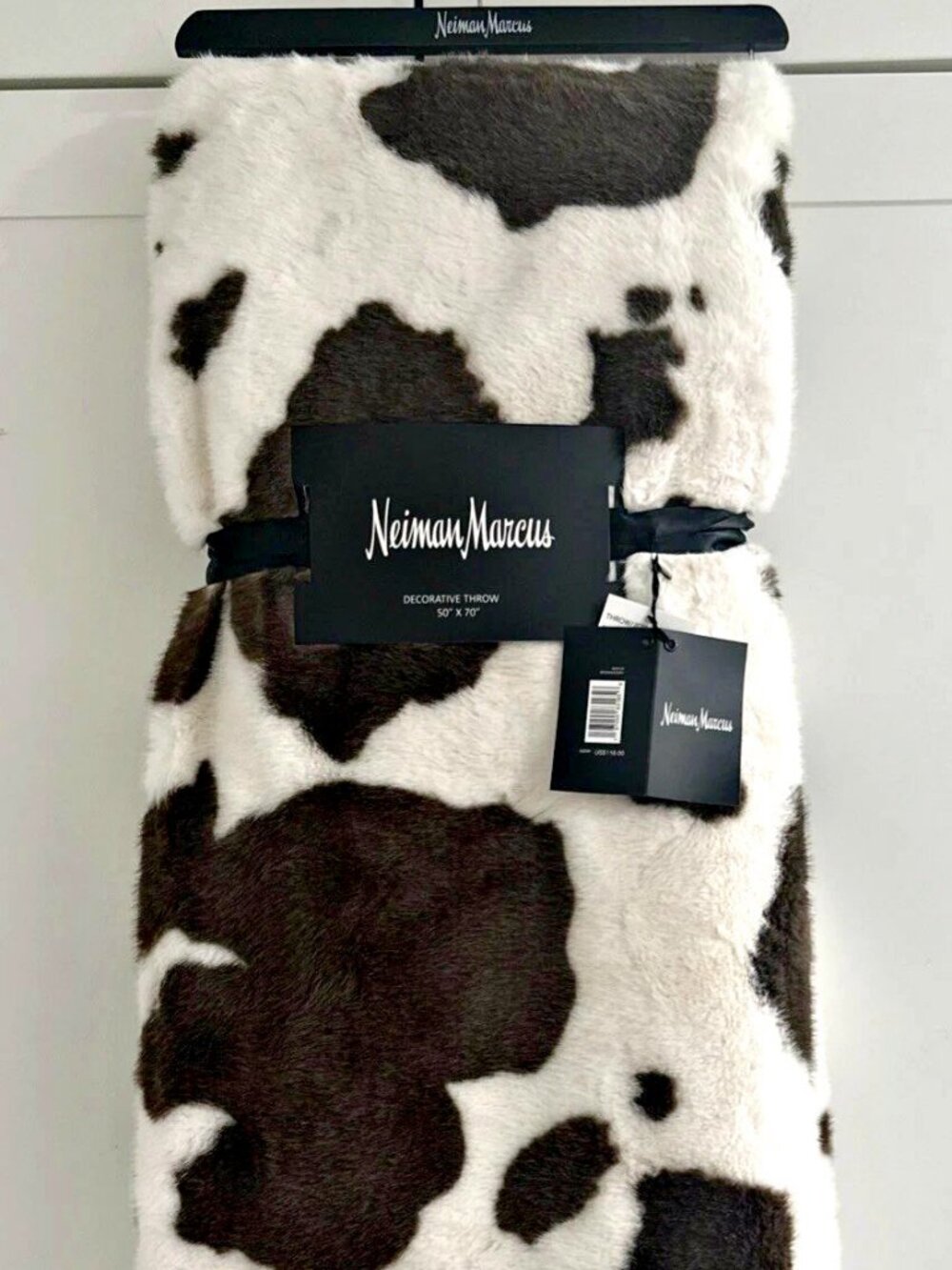 NEW! LUXURY NEIMAN MARCUS COWHIDE MINK PLUSH BLANKET